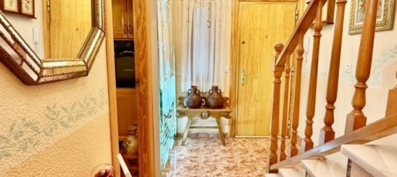 Casa de 3 dormitorios en Benidorm, Spain No. 136210 10