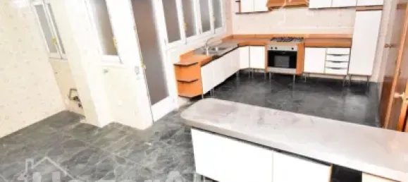 7 Schlafzimmer Wohnung in Castellon de la Plana, Spain, Nr. 110852 2