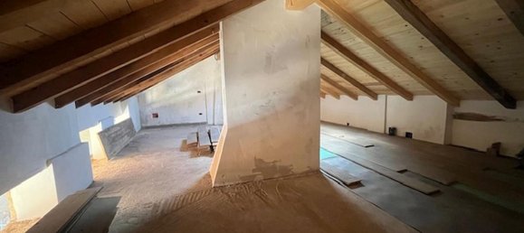 Apartamento de 3 habitaciónes en Varese, Italy No. 311954 20