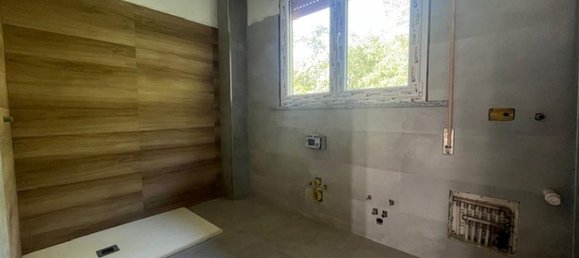 Apartamento de 3 habitaciónes en Varese, Italy No. 311954 15