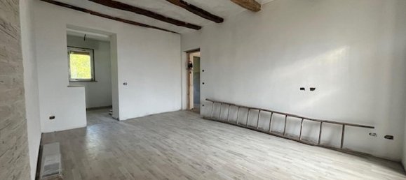 Apartamento de 3 habitaciónes en Varese, Italy No. 311954 5