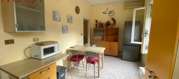 3 bedrooms Apartment in Lucca, Italy No. 133875 14