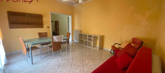 3 bedrooms Apartment in Lucca, Italy No. 133875 6