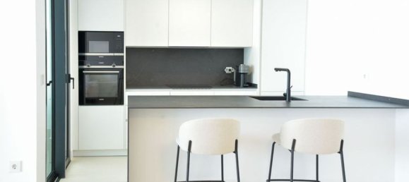 3 bedrooms Apartment in Fuengirola, Spain No. 179934 4