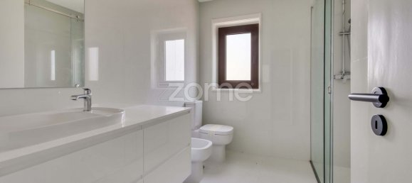 4 غرف نوم منزل في Vila Nova de Gaia, Portugal رقم 16742 19