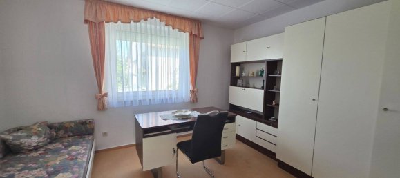 4-salle Appartement à Bayreuth, Germany No. 370259 3