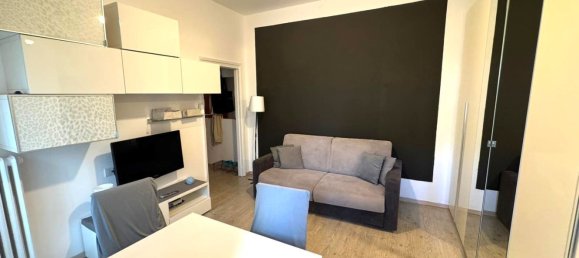 Studio in Milan, Italy No. 339025 3