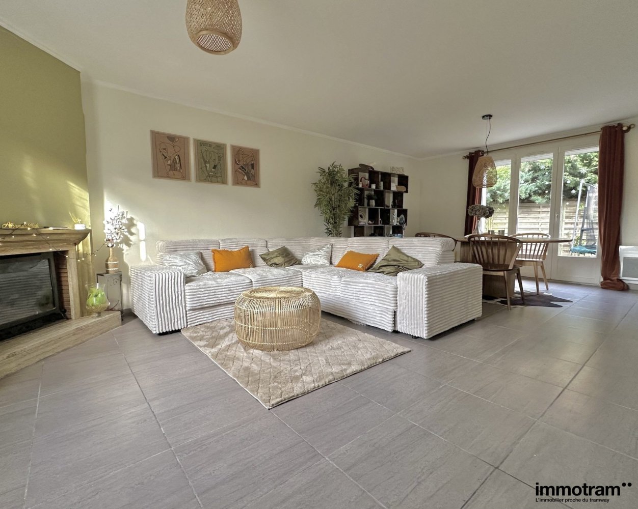 Casa de 4 dormitorios en Wasquehal, France No. 38758