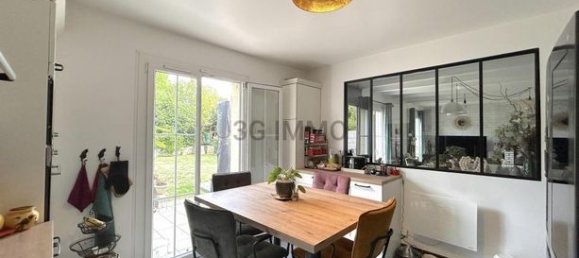 3 bedrooms House in Coubron, France No. 356383 7