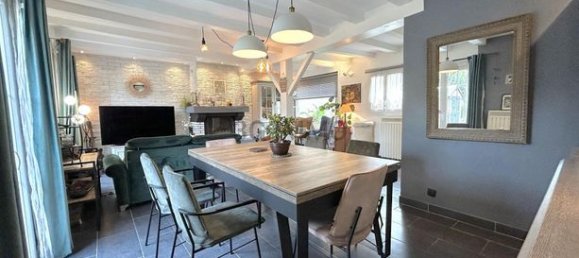 3 bedrooms House in Coubron, France No. 356383 4