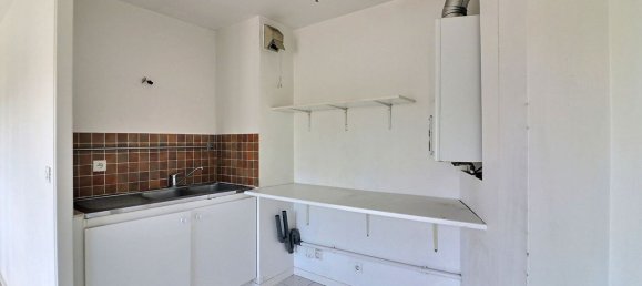 2 Schlafzimmer Wohnung in Puteaux, France, Nr. 146577 3