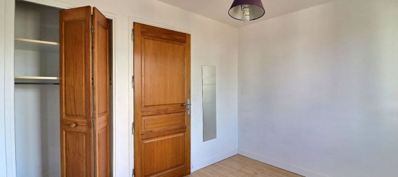 2 Schlafzimmer Wohnung in Puteaux, France, Nr. 146577 9