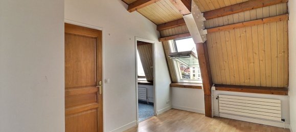2 Schlafzimmer Wohnung in Puteaux, France, Nr. 146577 13