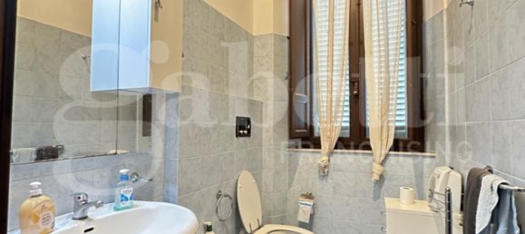 Apartamento de 5 dormitorios en Siena, Italy No. 289080 20