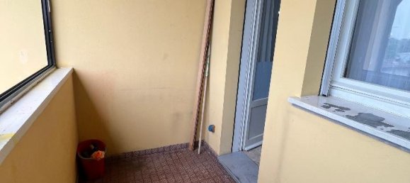 3 rooms Apartment in Crevalcore, Italy No. 162782 9