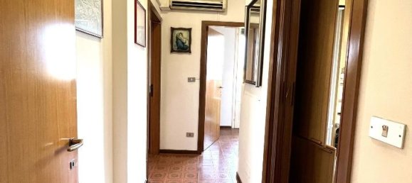 3 rooms Apartment in Crevalcore, Italy No. 162782 10