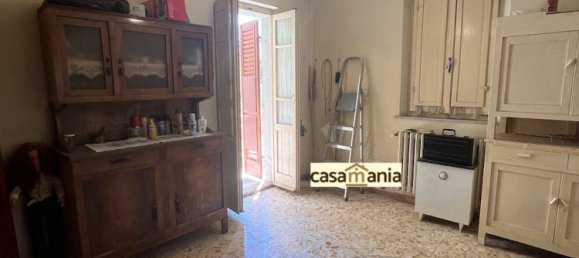 8-Zimmer Haus in Pergola, Italy, Nr. 292003 11