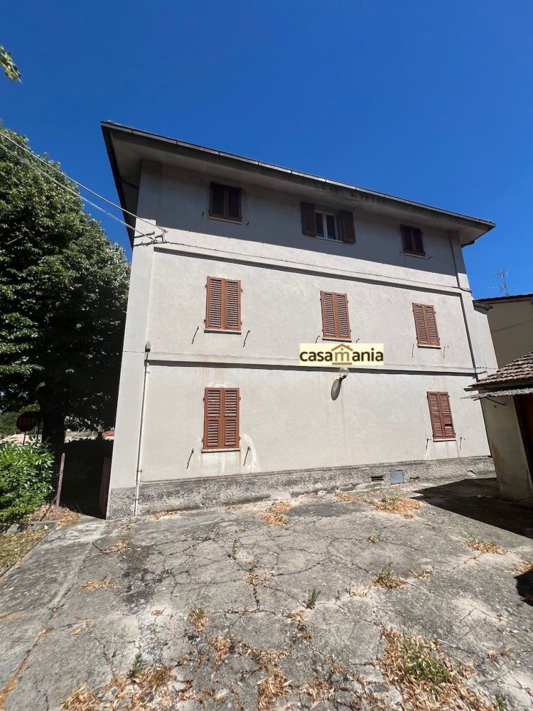 8-Zimmer Haus in Pergola, Italy, Nr. 292003