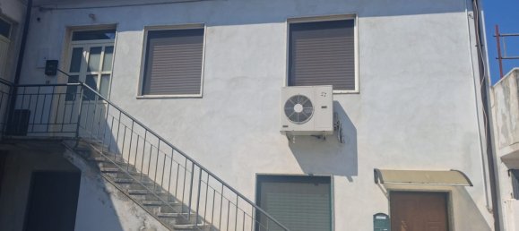 2-salle Appartement à Voghera, Italy No. 332698 13