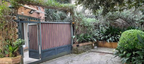 4 bedrooms House in Naples, Italy No. 98078 5