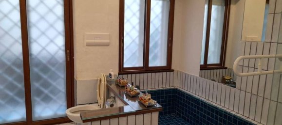 4 bedrooms House in Naples, Italy No. 98078 24