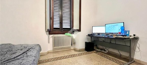 4 bedrooms Apartment in Florence, Italy No. 362506 8