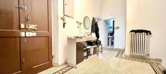 4 bedrooms Apartment in Florence, Italy No. 362506 13