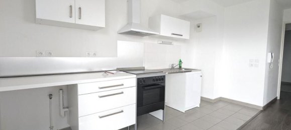 1 bedroom Apartment in Nantes, France No. 337709 5