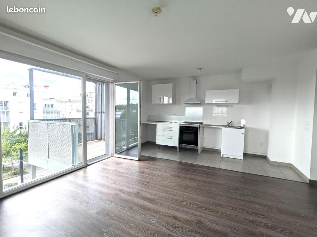 1 bedroom Apartment in Nantes, France No. 337709