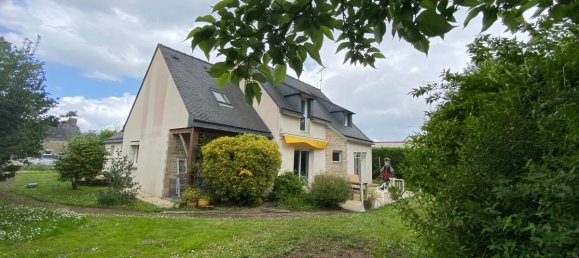 5 bedrooms Villa in Peillac, France No. 204210 10
