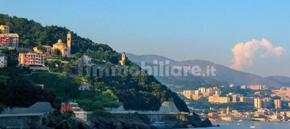 2 bedrooms Villa in Genoa, Italy No. 11347 2