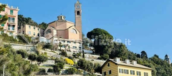 2 bedrooms Villa in Genoa, Italy No. 11347 3