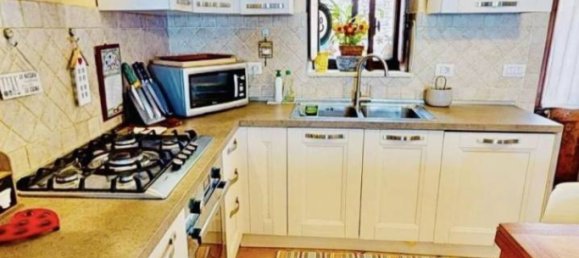 2 bedrooms Villa in Genoa, Italy No. 11347 25