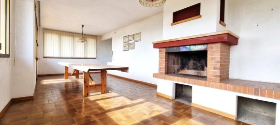 7 bedrooms House in Ponsacco, Italy No. 365066 10