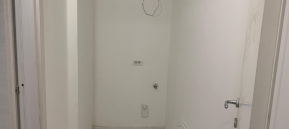 2 rooms Apartment in Rome, Italy No. 69708 18