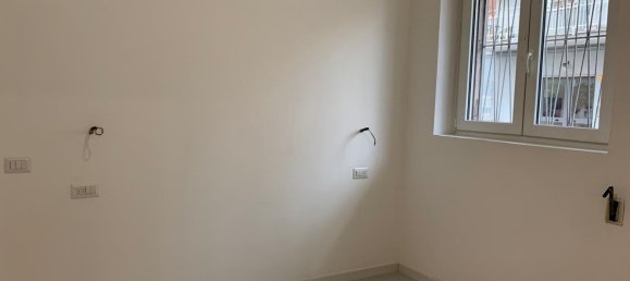 2 rooms Apartment in Rome, Italy No. 69708 11