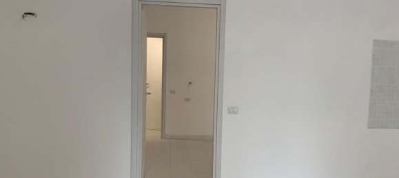 2 rooms Apartment in Rome, Italy No. 69708 14