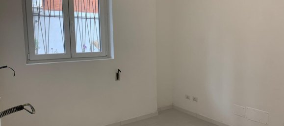 2 rooms Apartment in Rome, Italy No. 69708 13