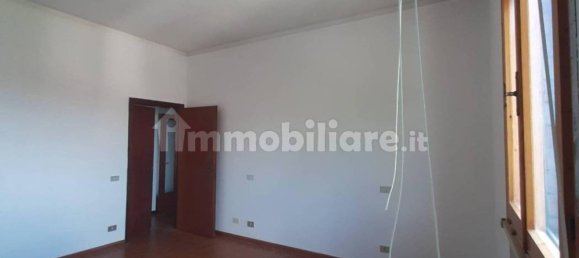 Apartamento de 2 dormitorios en Siena, Italy No. 168768 22