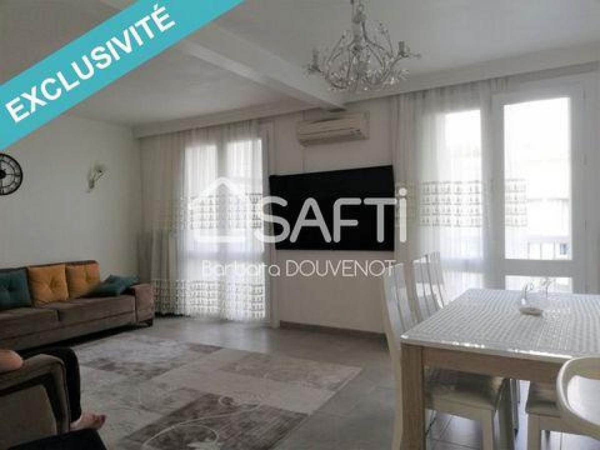 3 غرف نوم شقة في Beziers, France رقم 33425