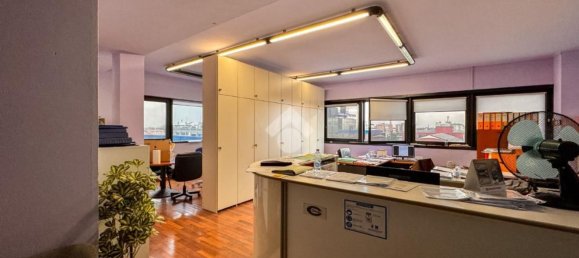 75m² Office in Crema, Italy No. 138191 22