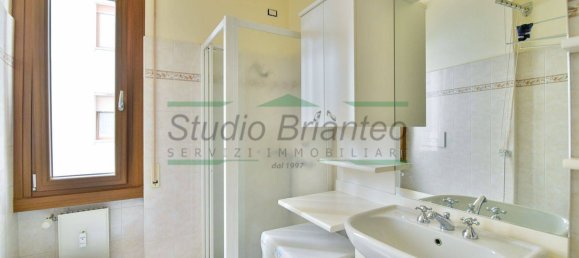 Квартира с 2 спальнями в Совико, Италия № 331031 12