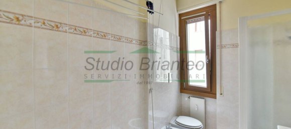 Квартира с 2 спальнями в Совико, Италия № 331031 11