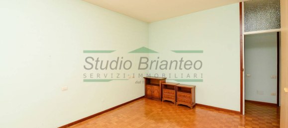 Квартира с 2 спальнями в Совико, Италия № 331031 35