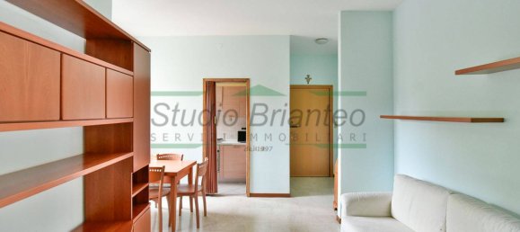 Квартира с 2 спальнями в Совико, Италия № 331031 3