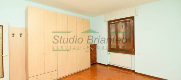 Квартира с 2 спальнями в Совико, Италия № 331031 20