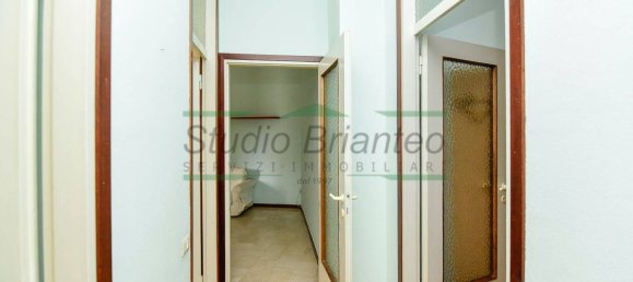 Квартира с 2 спальнями в Совико, Италия № 331031 10