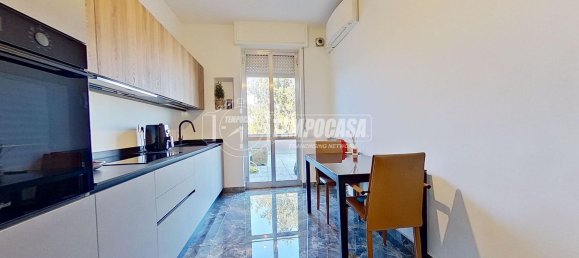 4 rooms Penthouse in Legnano, Italy No. 70750 3