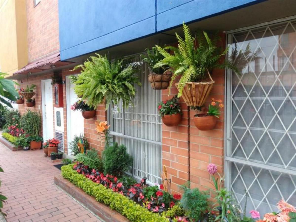 3 Schlafzimmer Haus in Bogota, Colombia, Nr. 11229