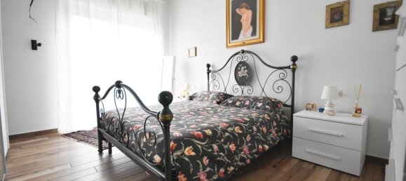 Apartamento de 4 dormitorios en San Giovanni la Punta, Italy No. 331559 7